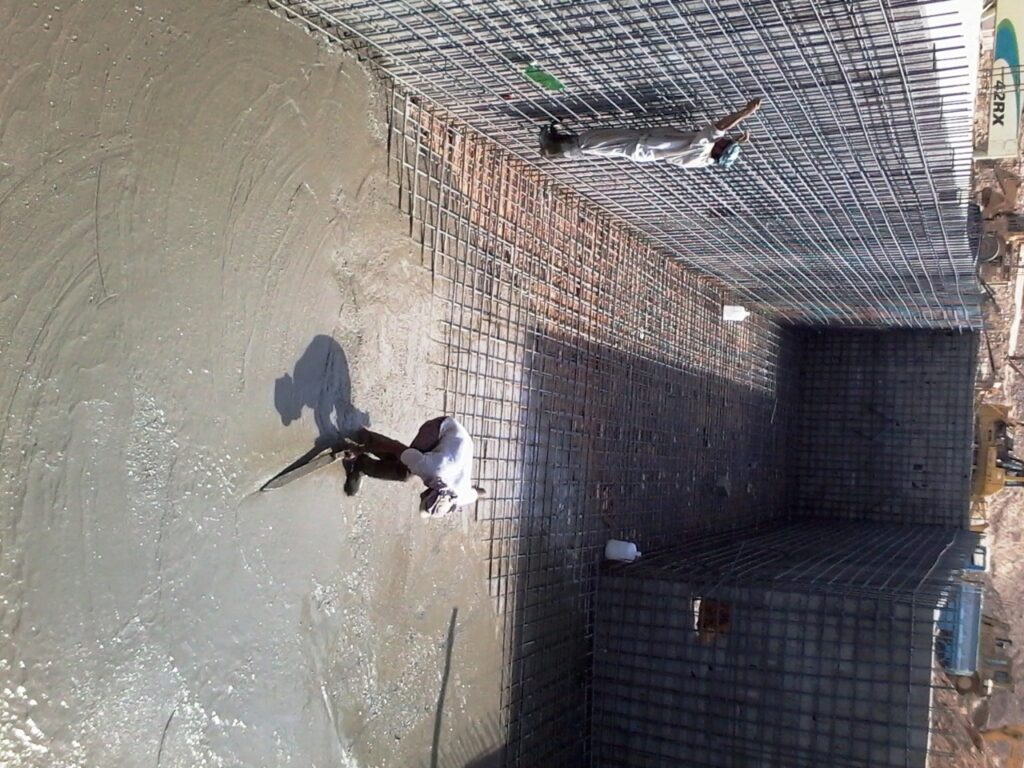 بناء المسابح في جدة